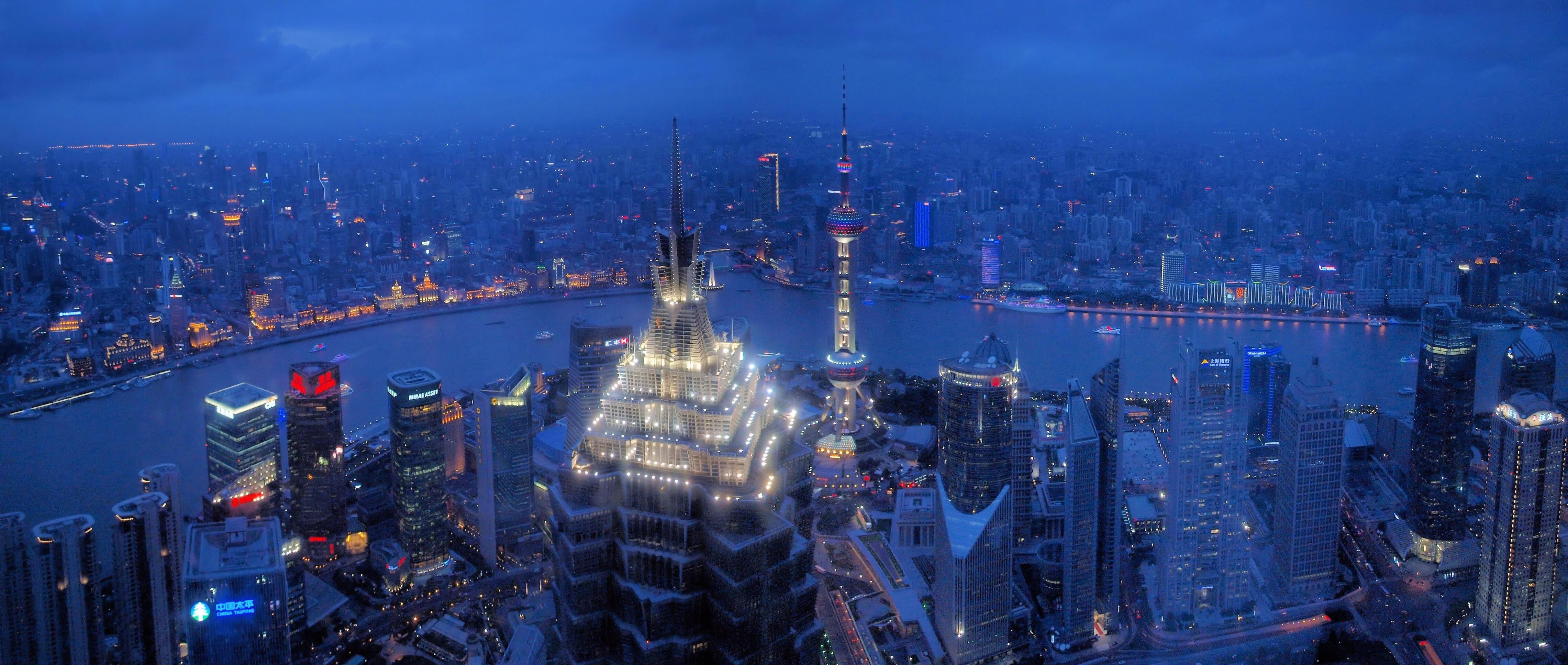 Shanghai Skyline | Giclée op canvas